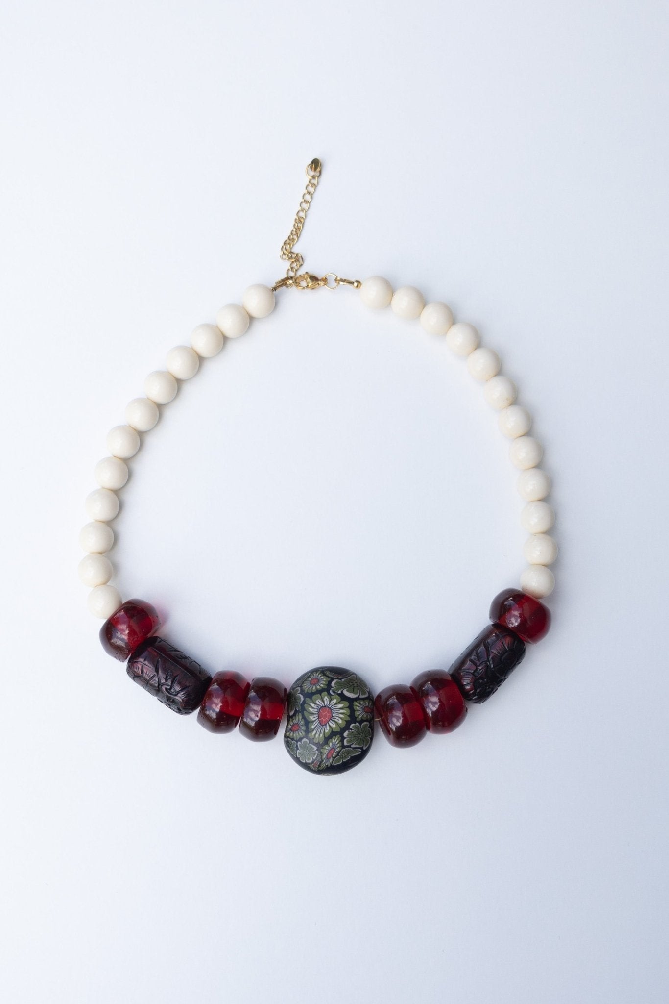 Collier en perles Fleur de Grenat - Maison Zélie