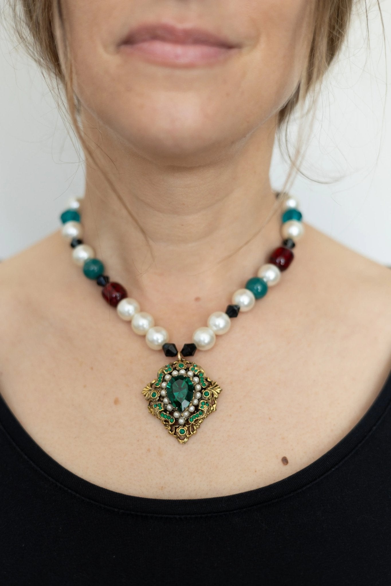 Collier Reine d’Émeraude - Maison Zélie