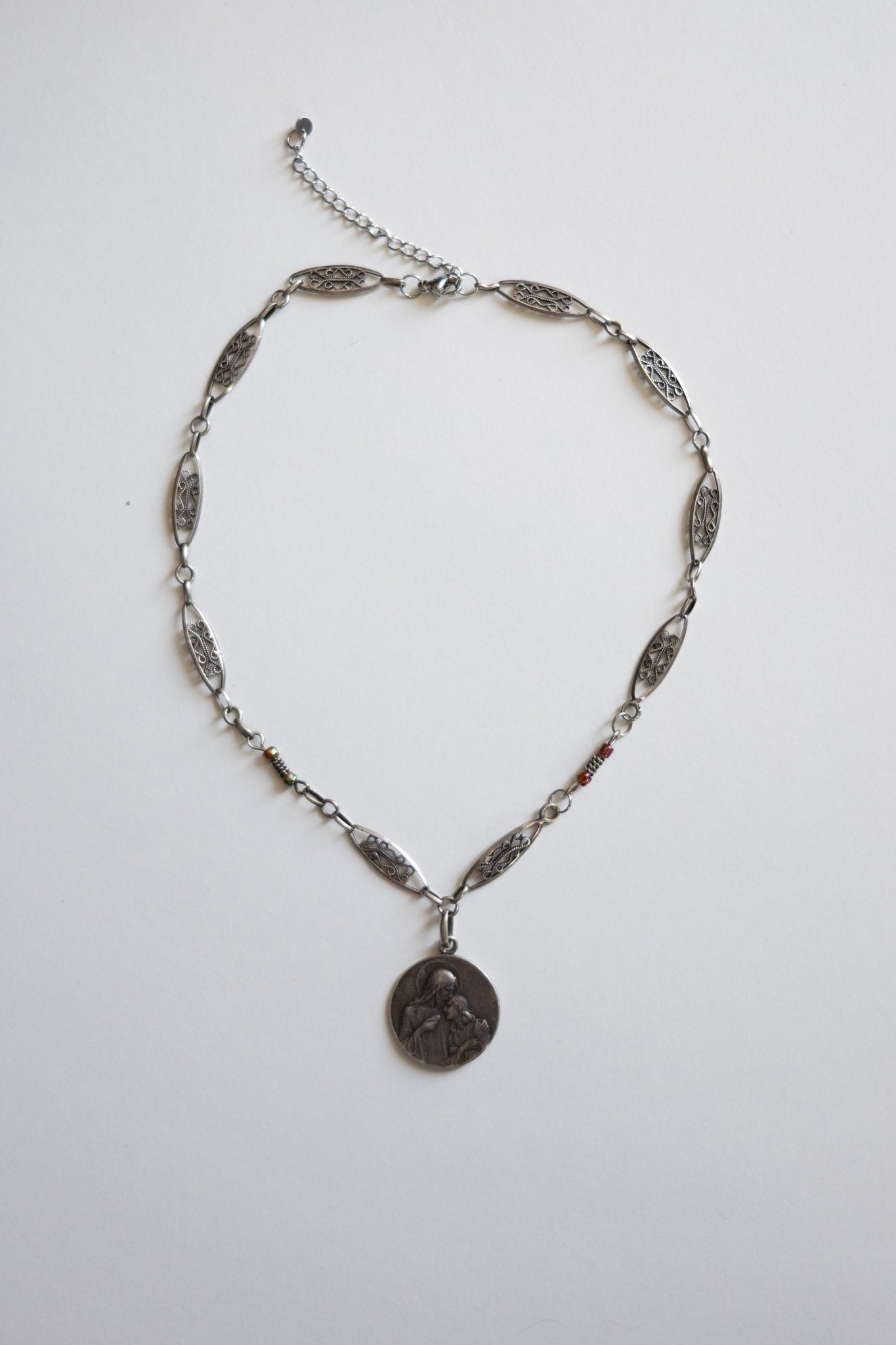 Collier Reliquaire - Maison Zélie