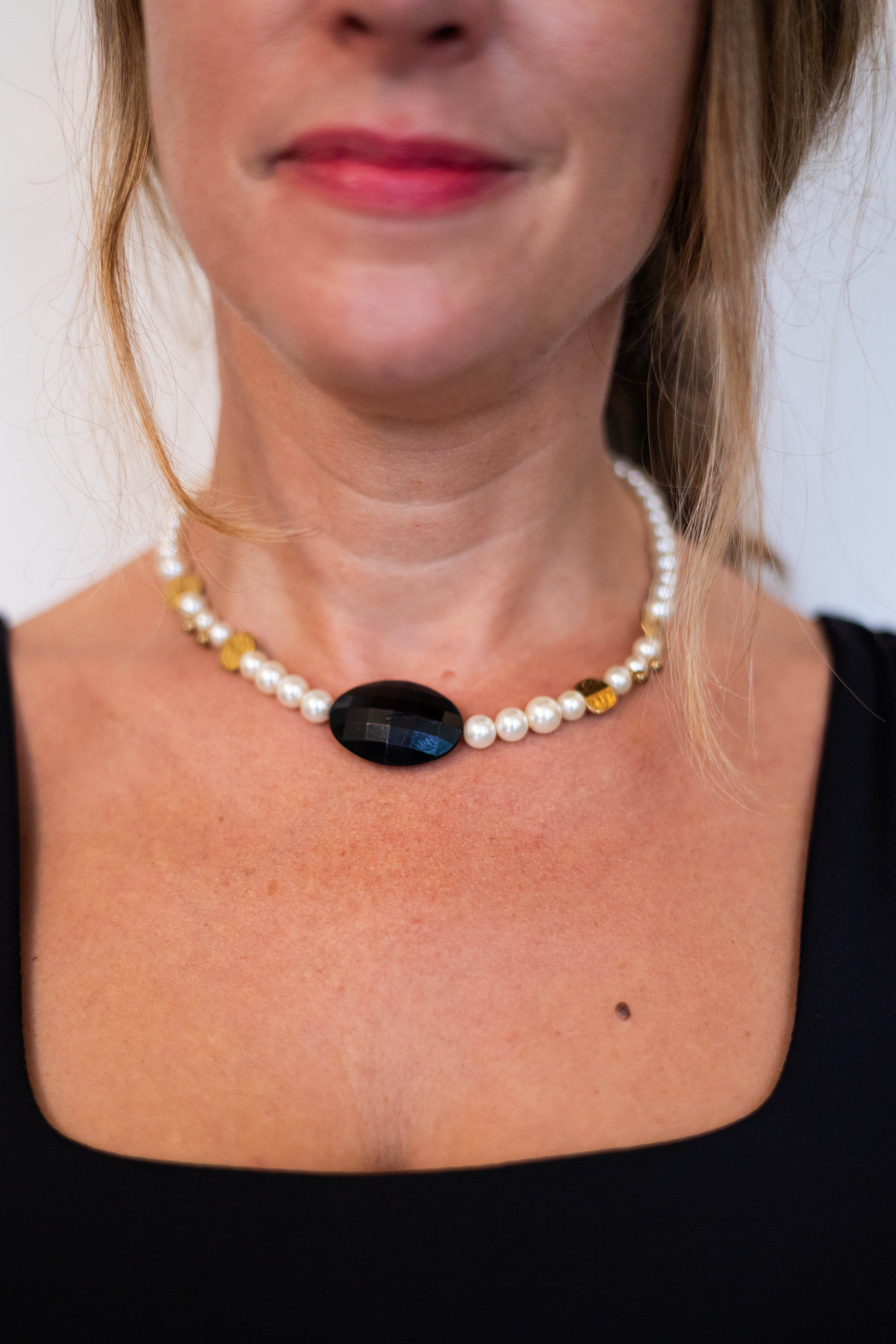 Collier upcyclé en perles Nuit baroque