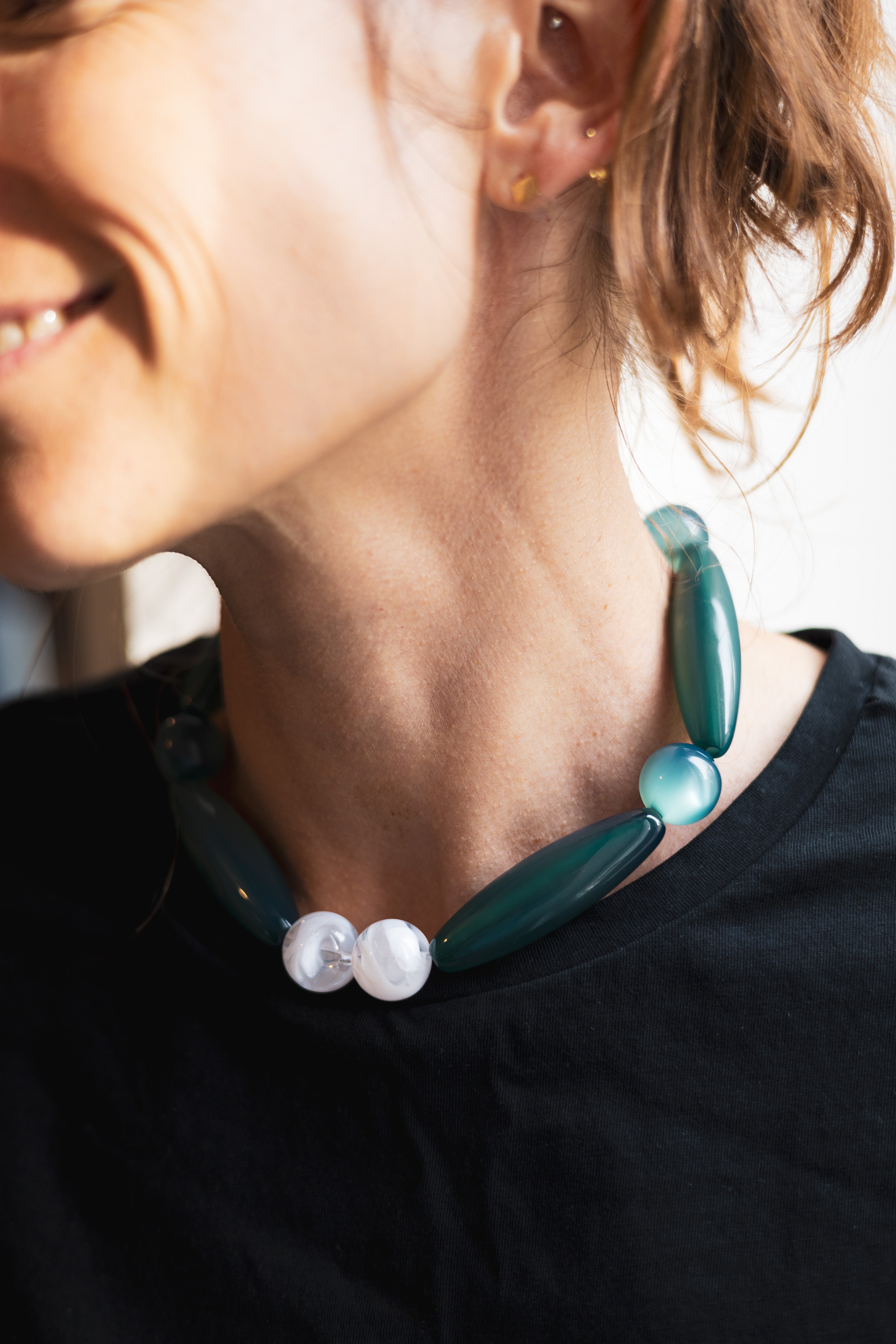 Collier upcyclé en perles Lagune