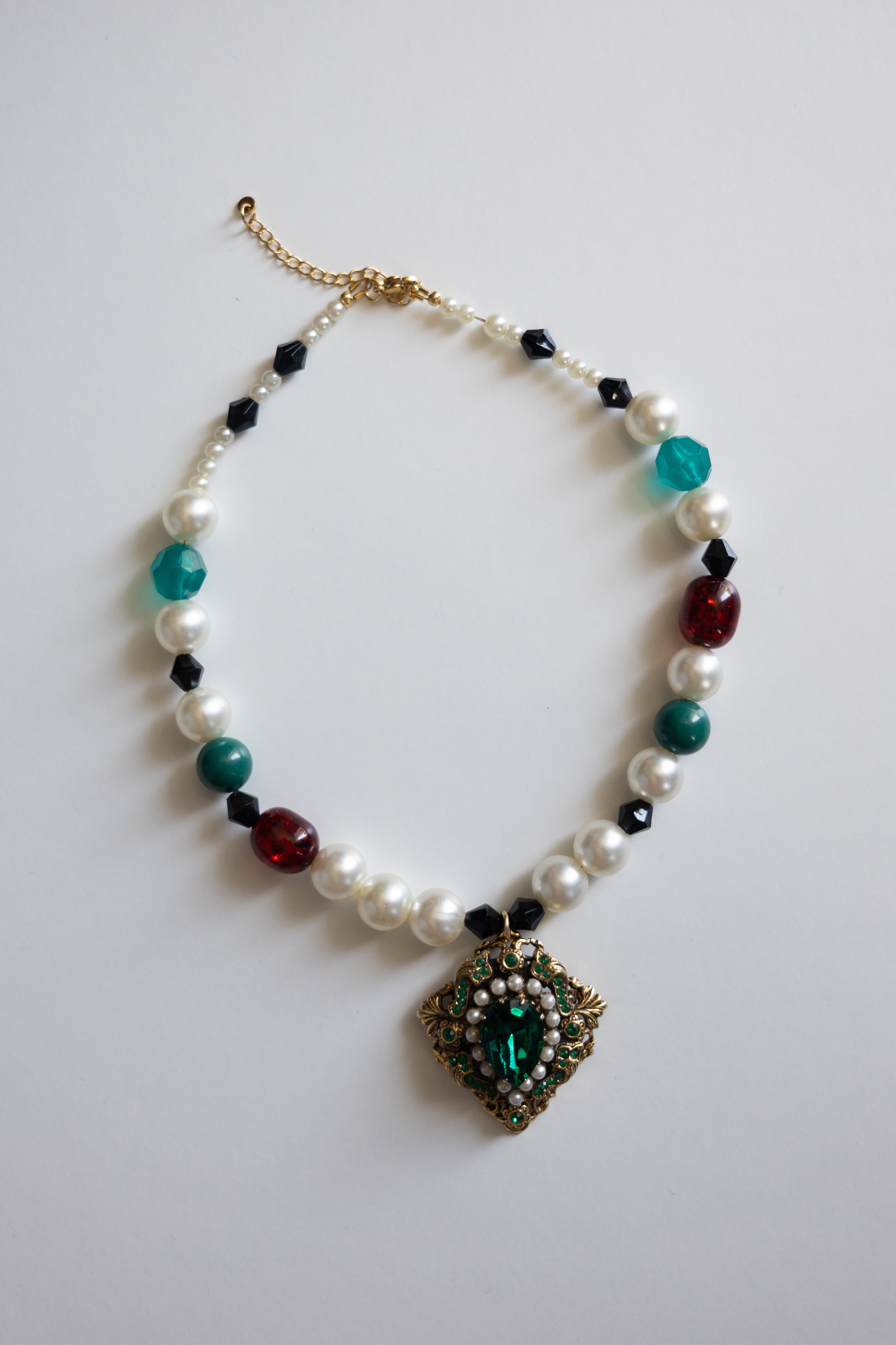 Collier Reine d’Émeraude