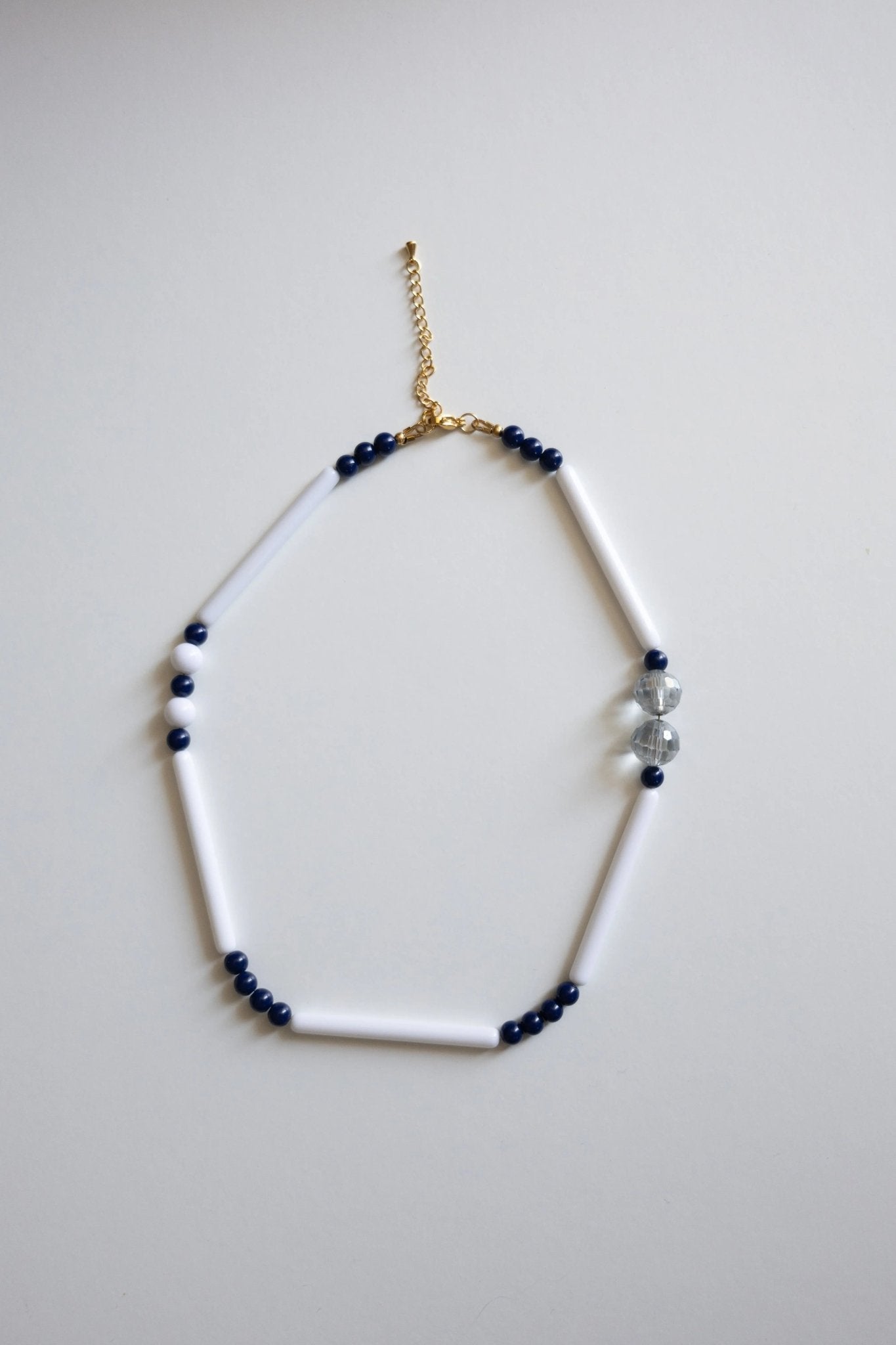 Collier Céleste blanc et marine - Maison Zélie