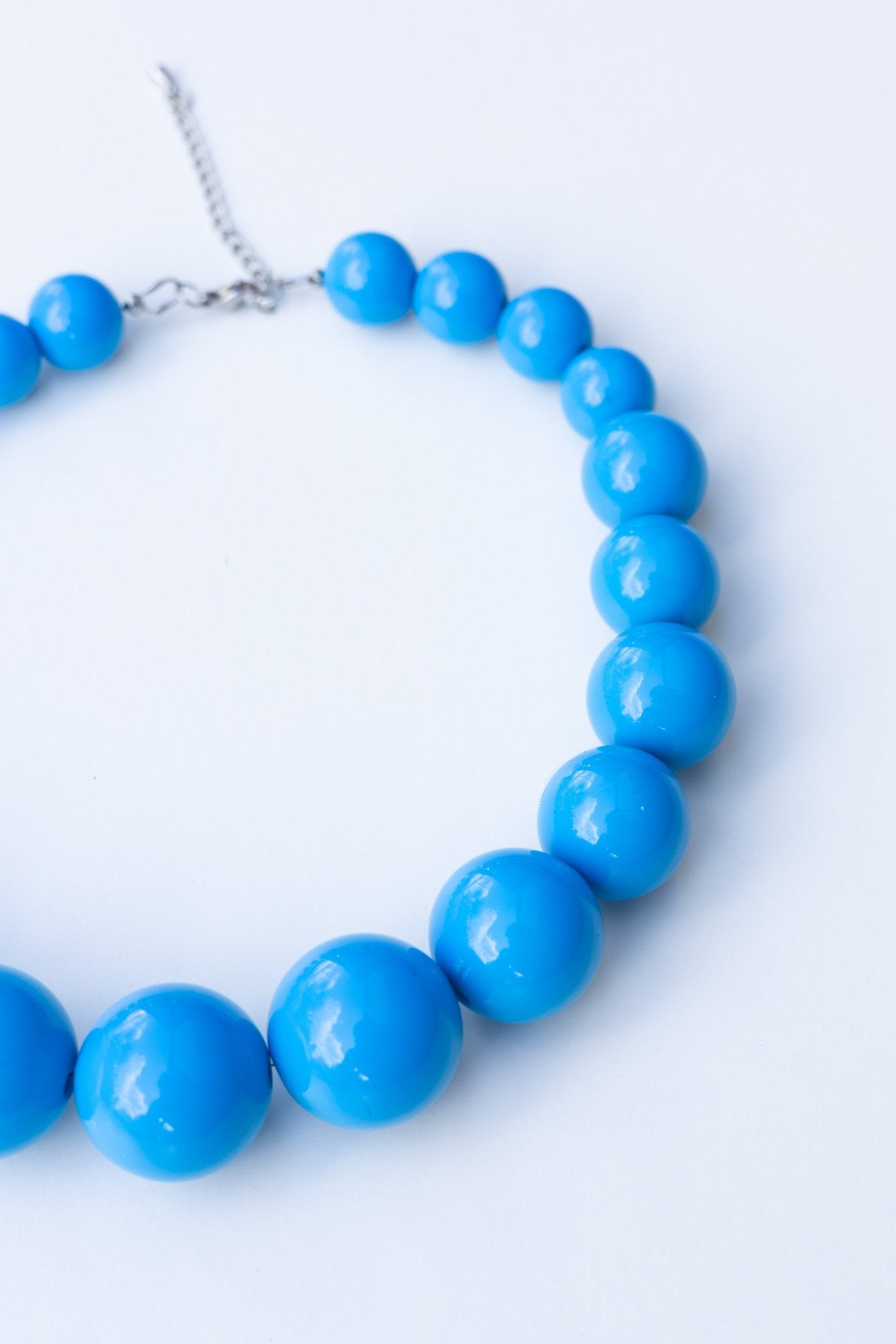 Collier en perles Bleu Électrique - Maison Zélie