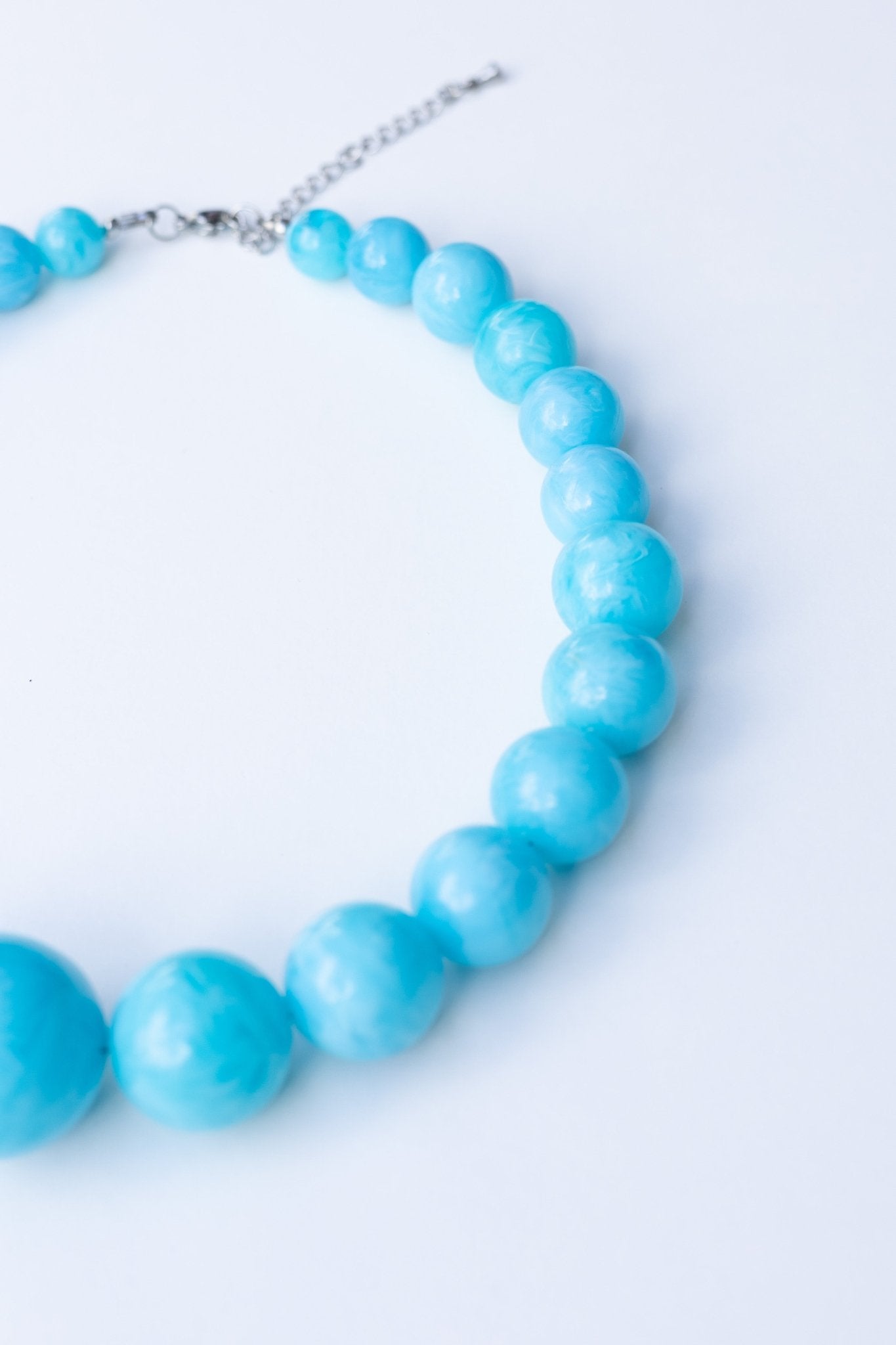 Collier en perles Bleu Nuage - Maison Zélie