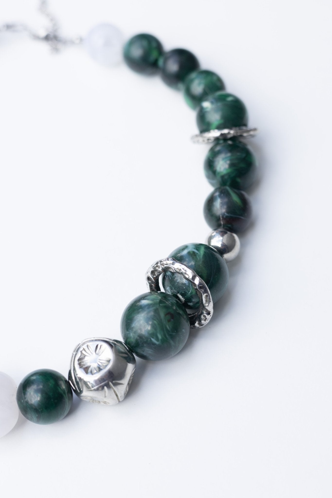 Collier perles Ruche sacrée - Maison Zélie