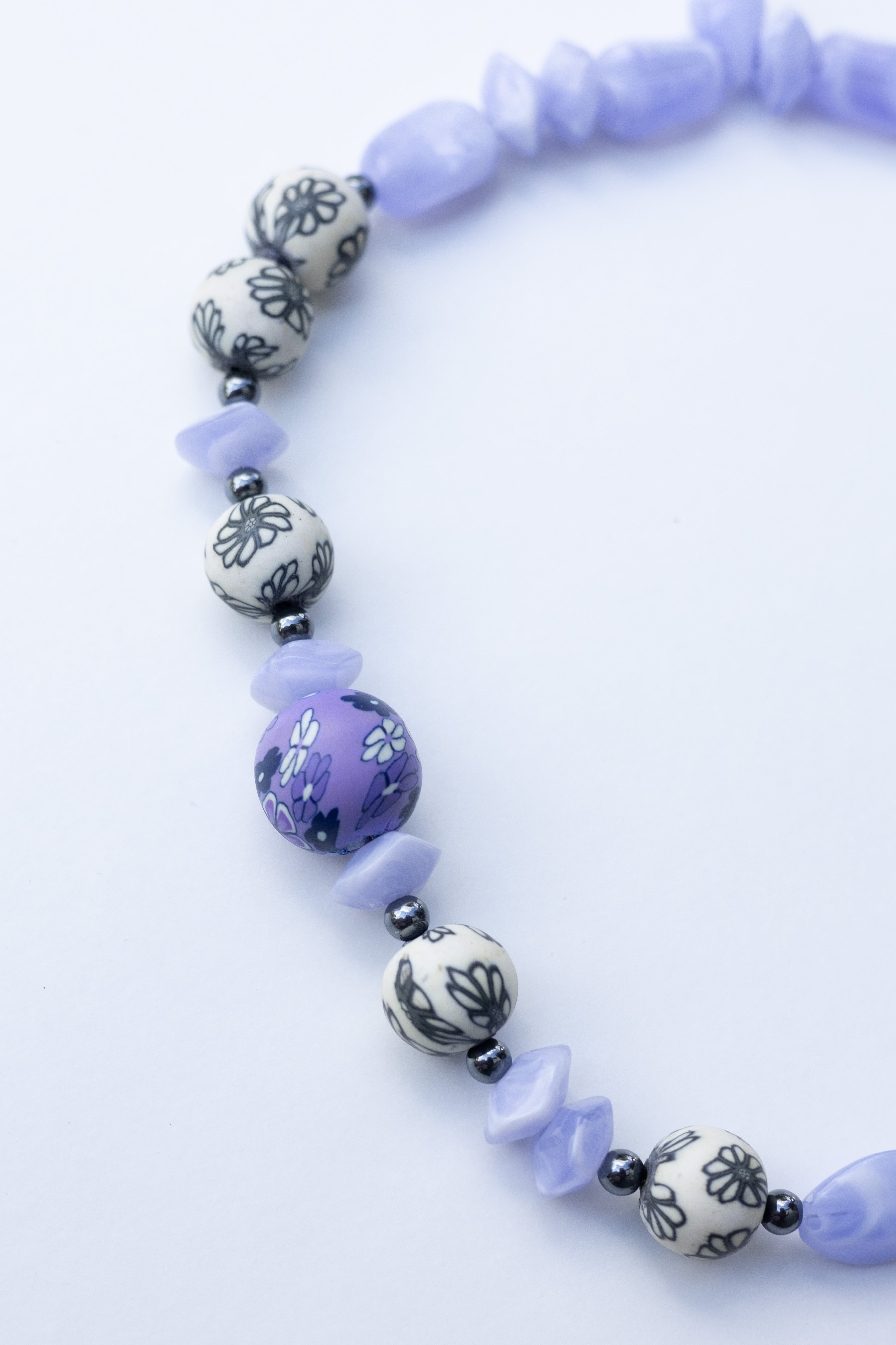 Collier en perles Lavande Fleurie