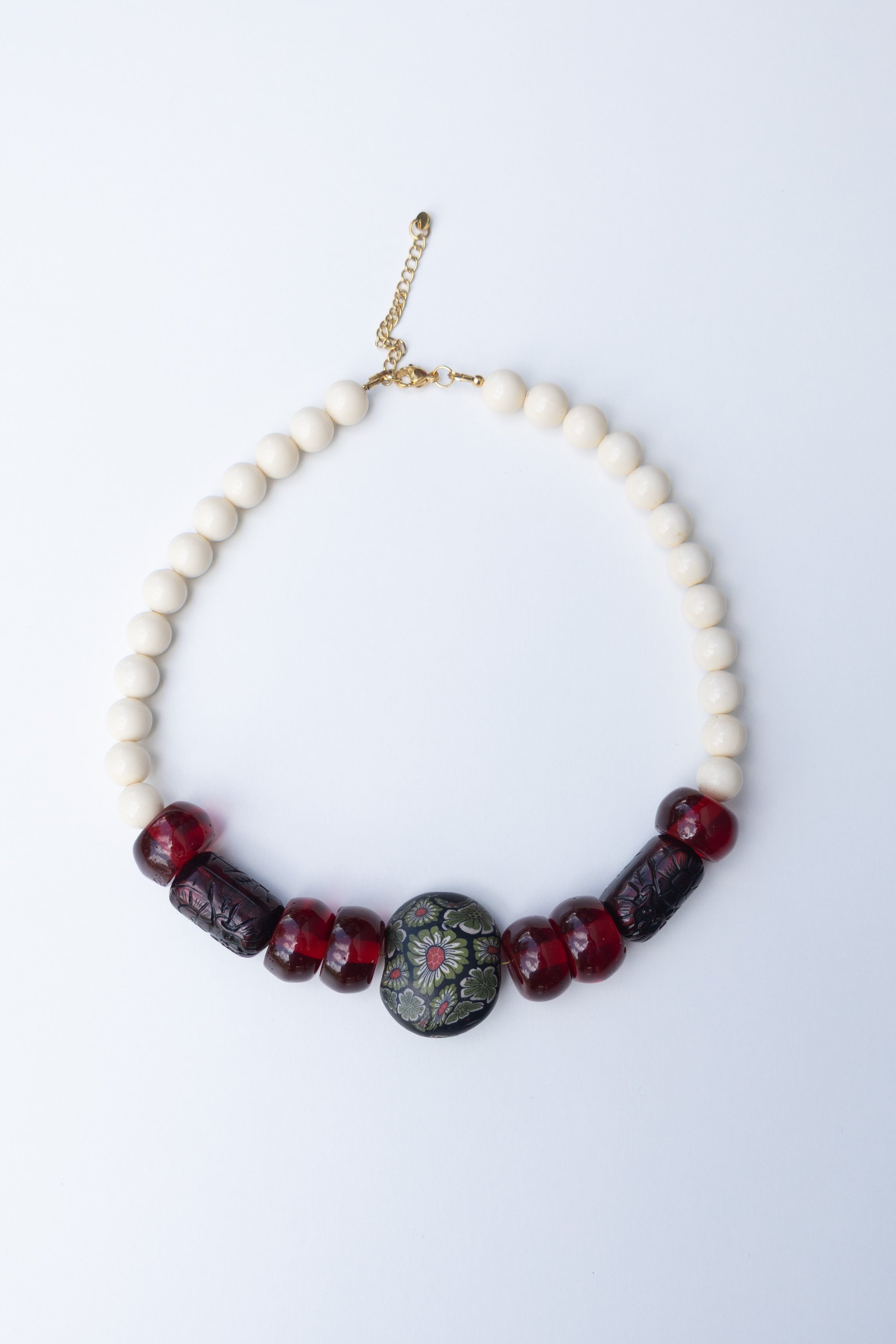 Collier en perles Fleur de Grenat